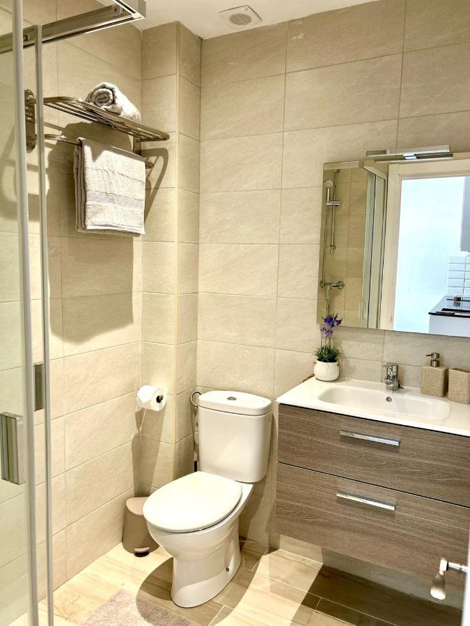 Menorca Chic Apartment Near Beach & Harbour Cala' en Bosch Bagian luar foto