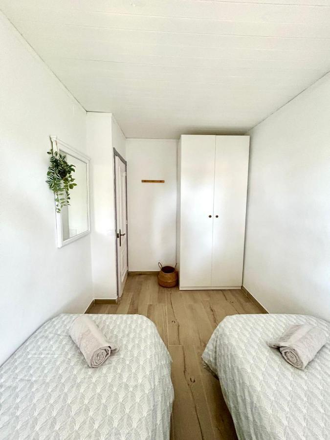 Menorca Chic Apartment Near Beach & Harbour Cala' en Bosch Bagian luar foto