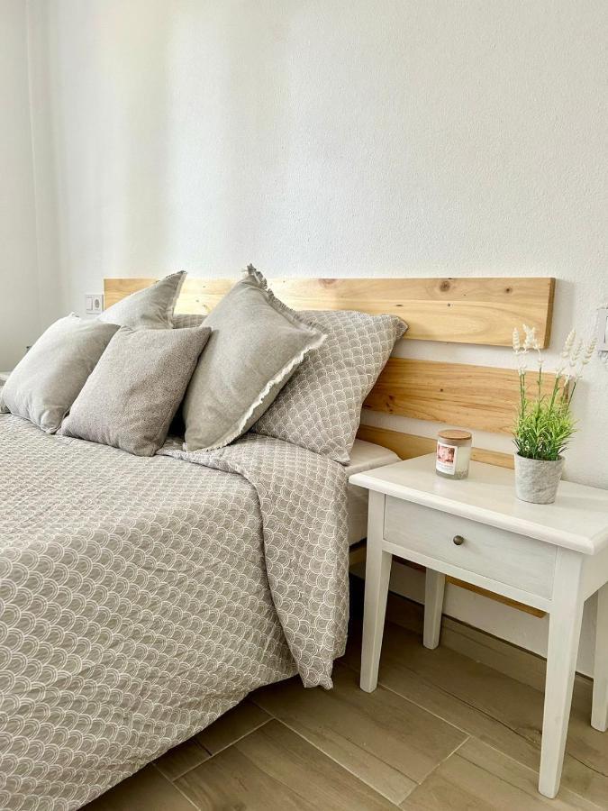 Menorca Chic Apartment Near Beach & Harbour Cala' en Bosch Bagian luar foto