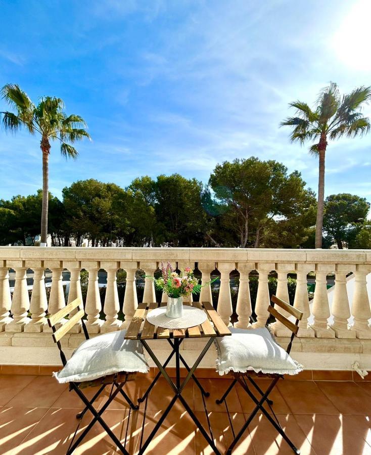Menorca Chic Apartment Near Beach & Harbour Cala' en Bosch Bagian luar foto