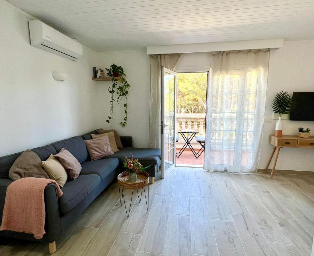 Menorca Chic Apartment Near Beach & Harbour Cala' en Bosch Bagian luar foto
