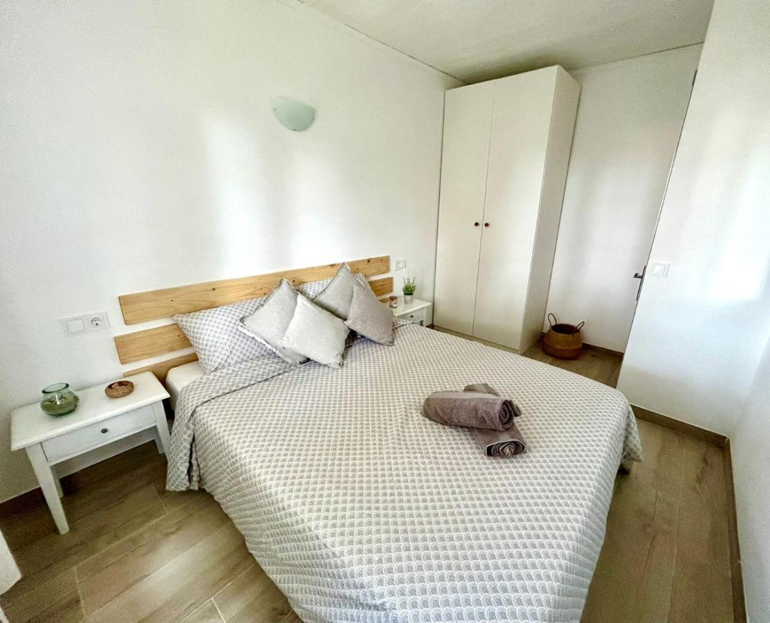 Menorca Chic Apartment Near Beach & Harbour Cala' en Bosch Bagian luar foto