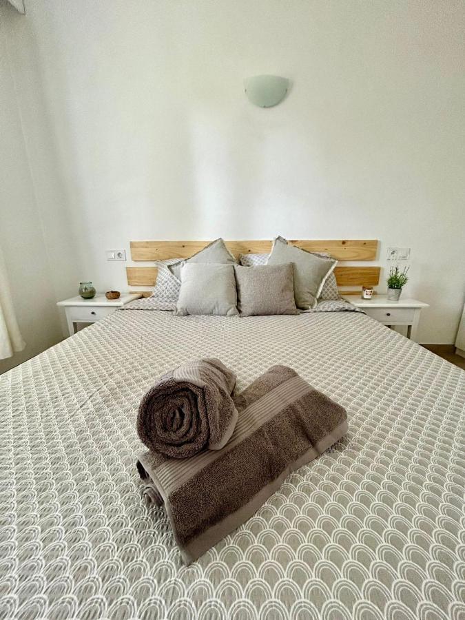 Menorca Chic Apartment Near Beach & Harbour Cala' en Bosch Bagian luar foto